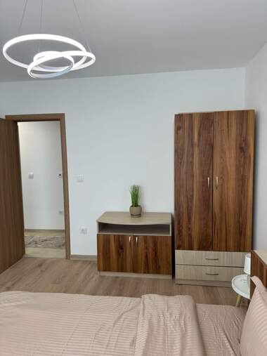 Închiriere - Apartament în Hristo Smirnenski,  Plovdiv