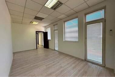 Miete - Büro in Zentar,  Weliko Tarnowo