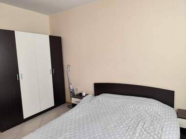 Închiriere - Apartament în Wider Center,  Pleven