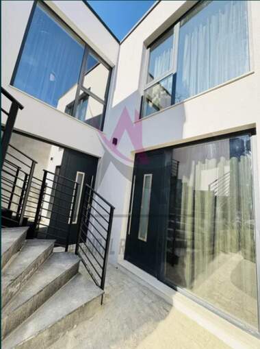 For rent - Apartment in Kolhozen pazar,  Varna