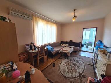 Vânzare - Apartament în Kamenni,  Haskovo