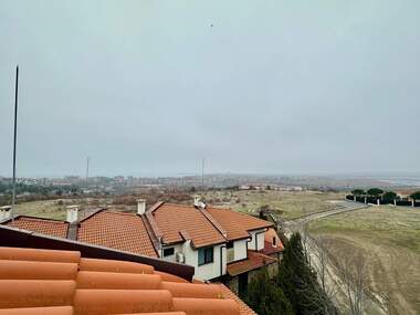 Продажба - Апартамент в Кошарица,  Бургас