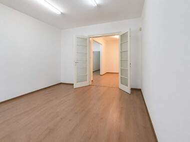 Kira - Ofis/Dükkan olarak Oborishte,  Sofia