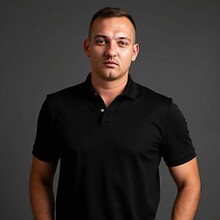 Александър Иванов