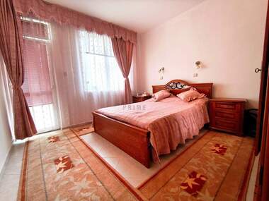 Verkauf - Wohnung in Wazrajdane,  Burgas