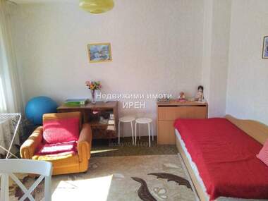 Verkauf - Wohnung in Zentar,  Iambol