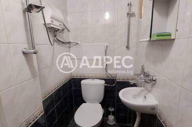 Miete - Wohnung in Wazrajdane,  Burgas