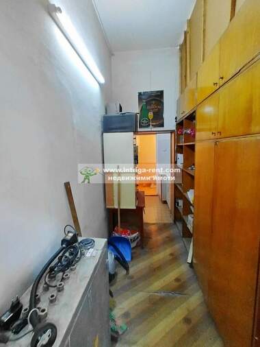 For sale - Store/Office/Storage/Beauty saloon/Venue/Dental office in Center,  Haskovo