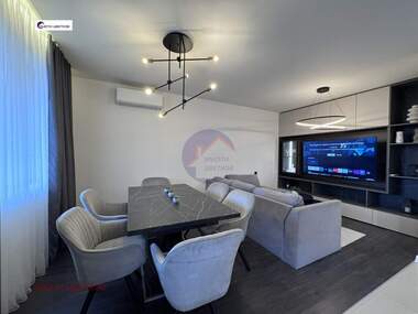 Închiriere - Apartament în Țentăr,  Vrața