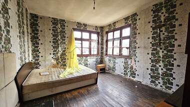 For sale - House in Gyulaovtsa,  Burgas