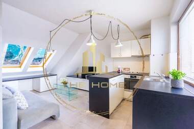 For rent - Apartment in Kolhozen pazar,  Varna