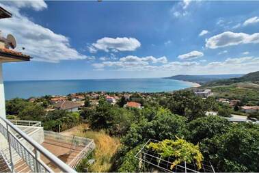 Vânzare - Casă în Albena,  Dobrice