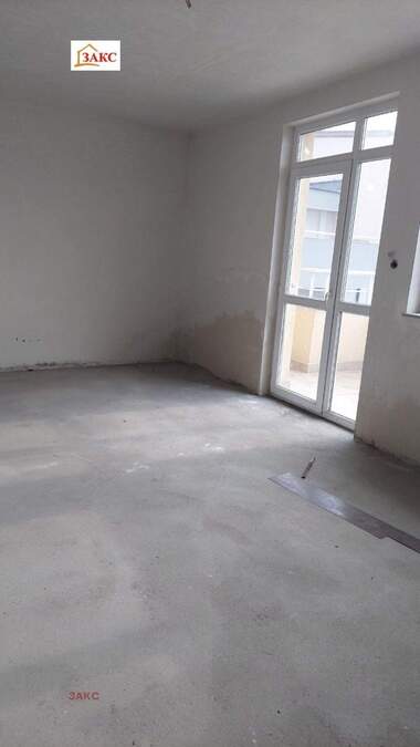 For sale - Apartment in Vazrojdenci,  Kardjali