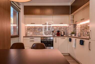 Miete - Wohnung in Zona B-19,  Sovia