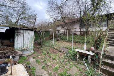 Продажба - Къща в Арменски лозя,  Разград