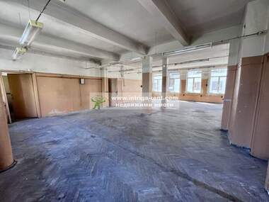 For sale - Office/Storage/Dental office in Center,  Haskovo