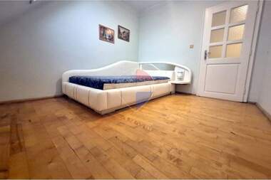 Vânzare - Apartament în Sportna zala,  Varna
