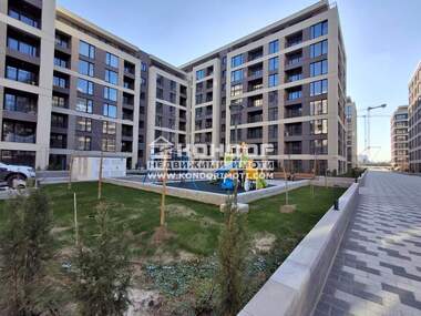 Vânzare - Apartament în Trakia,  Plovdiv