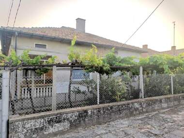 Vânzare - Casă în Kardam,  Dobrice