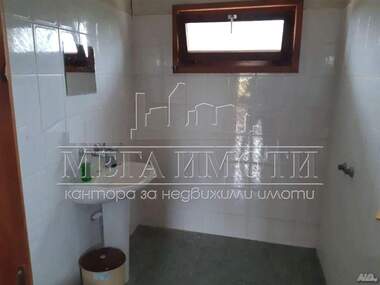 Продажа - Склад в Промишлена зона,  Сливен