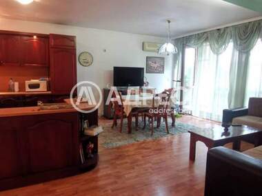 Miete - Wohnung in Kütschuk Parij,  Plowdiw