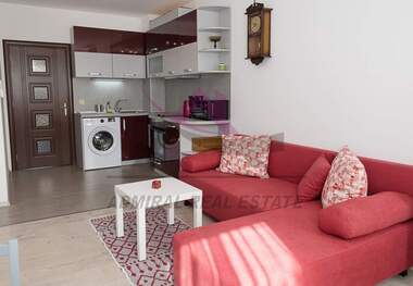 Kira - Apartman olarak Pogrebi,  Varna