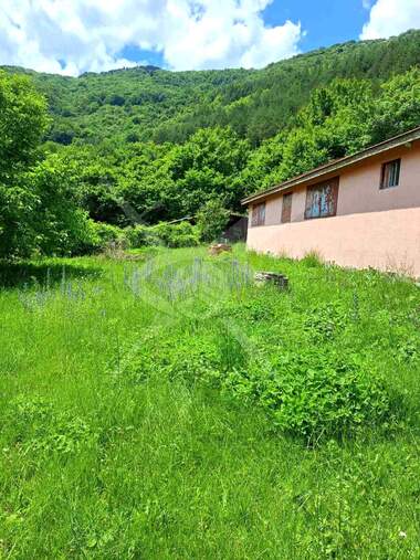 For sale - House in Oreshec,  Plovdiv