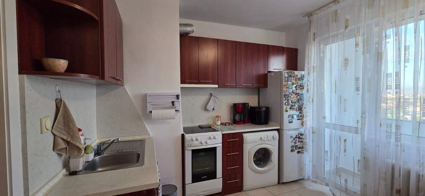 Cu trei camere Apartament în Zapaden park, Sofia – fotografia 5