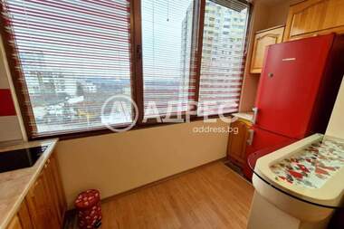 Închiriere - Apartament în SPZ Slatina,  Sofia