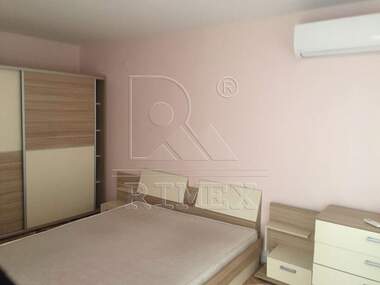 For rent - Apartment in Mladejki halm,  Plovdiv