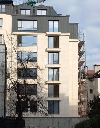 Verkauf - Wohnung in Center,  Sovia