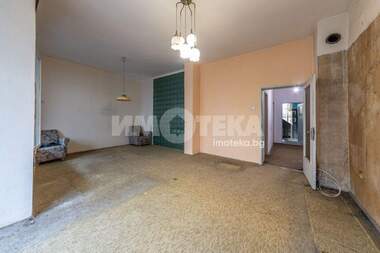 For sale - Apartment in VINS - Cherven ploshtad,  Varna