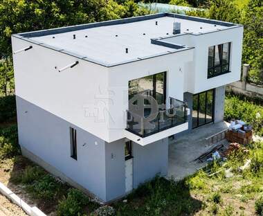 Verkauf - Haus in Iarebitschna,  Warna