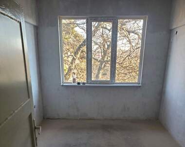 For sale - Building in Zaharna fabrika,  Ruse