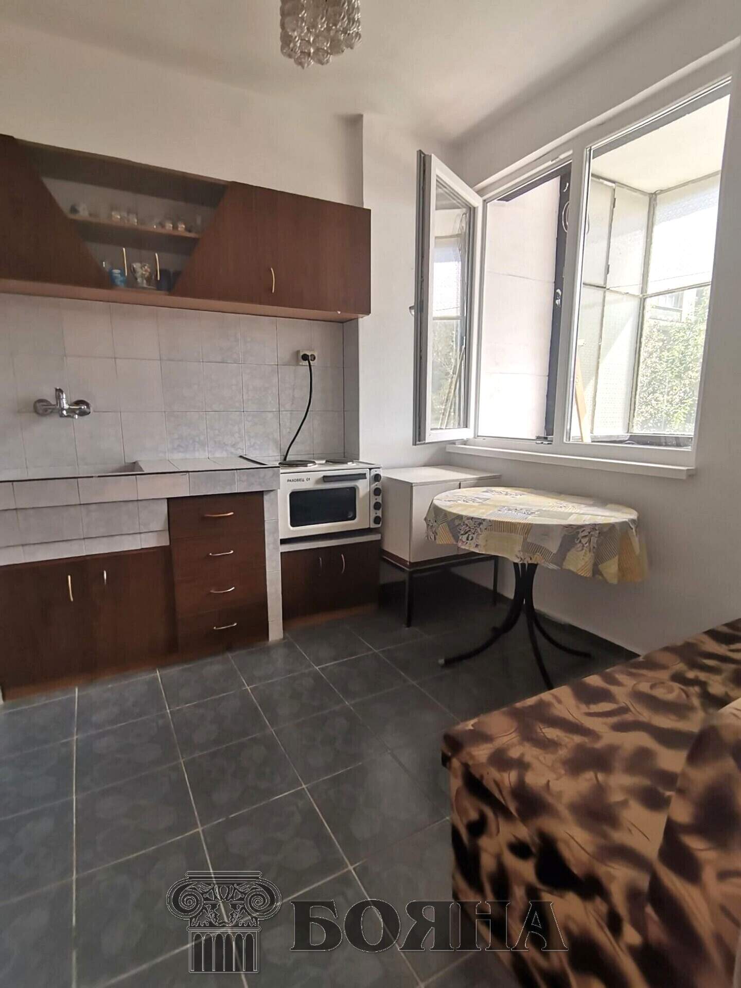 Cu trei camere Apartament în Țentralen iujen raion, Ruse – fotografia 5