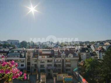 Vânzare - Apartament în Oboriștie,  Sofia