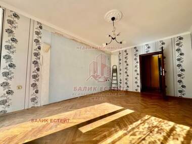 For sale - Apartment in Center,  Dobrich