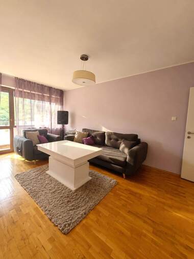 Kira - Apartman olarak Strelbishte,  Sofia