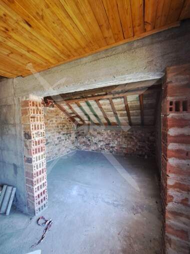 For sale - House in Svoge,  Sofia Oblast