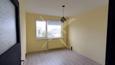 Închiriere - Apartament în Mladost-2,  Sofia