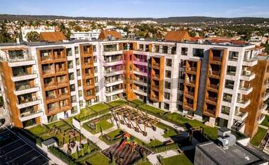 For rent - Apartment in Sveti Konstantin i Elena,  Varna