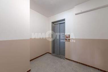Продажба - Апартамент във Виница,  Варна