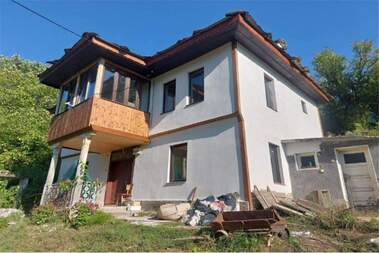 For sale - House in Stokite,  Gabrovo