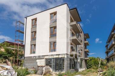 Vânzare - Apartament în Izgrev,  Varna