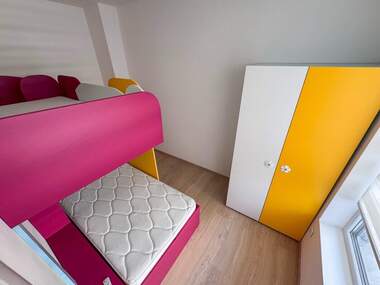 Închiriere - Apartament în Slaveîkov,  Burgas