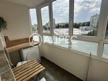 Închiriere - Apartament în Okrăjna bolnița - Generali,  Varna