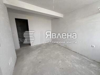 Продажба - Апартамент в Център,  Ямбол