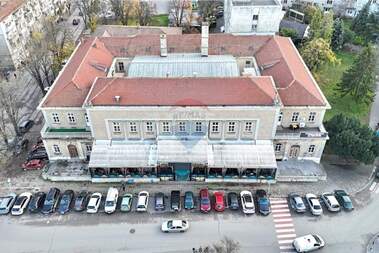 Kira - Yer olarak Center,  Ruse