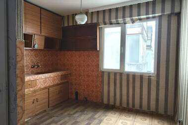 For sale - Apartment in Varosha,  Targovishte