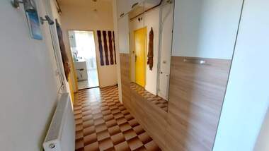 Vânzare - Apartament în Baîkal,  Kărdjali